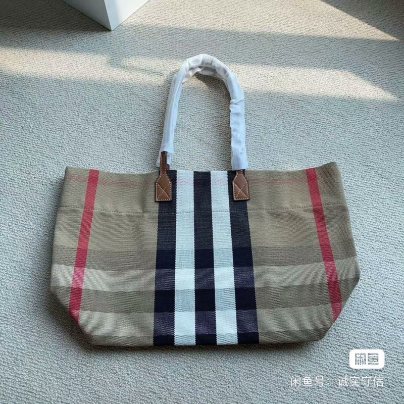B**rry shopping bags